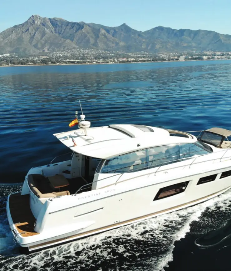 La Brisa off Marbella with La Concha mountain behind